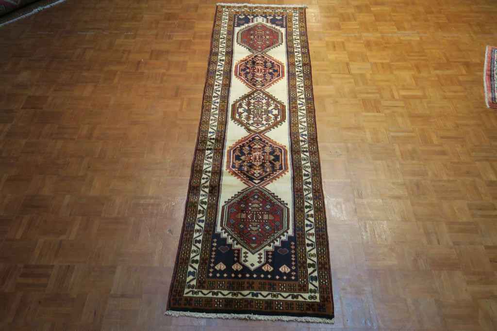 2'6'' x 9'8'' Persian Ardabil Rug image 0
