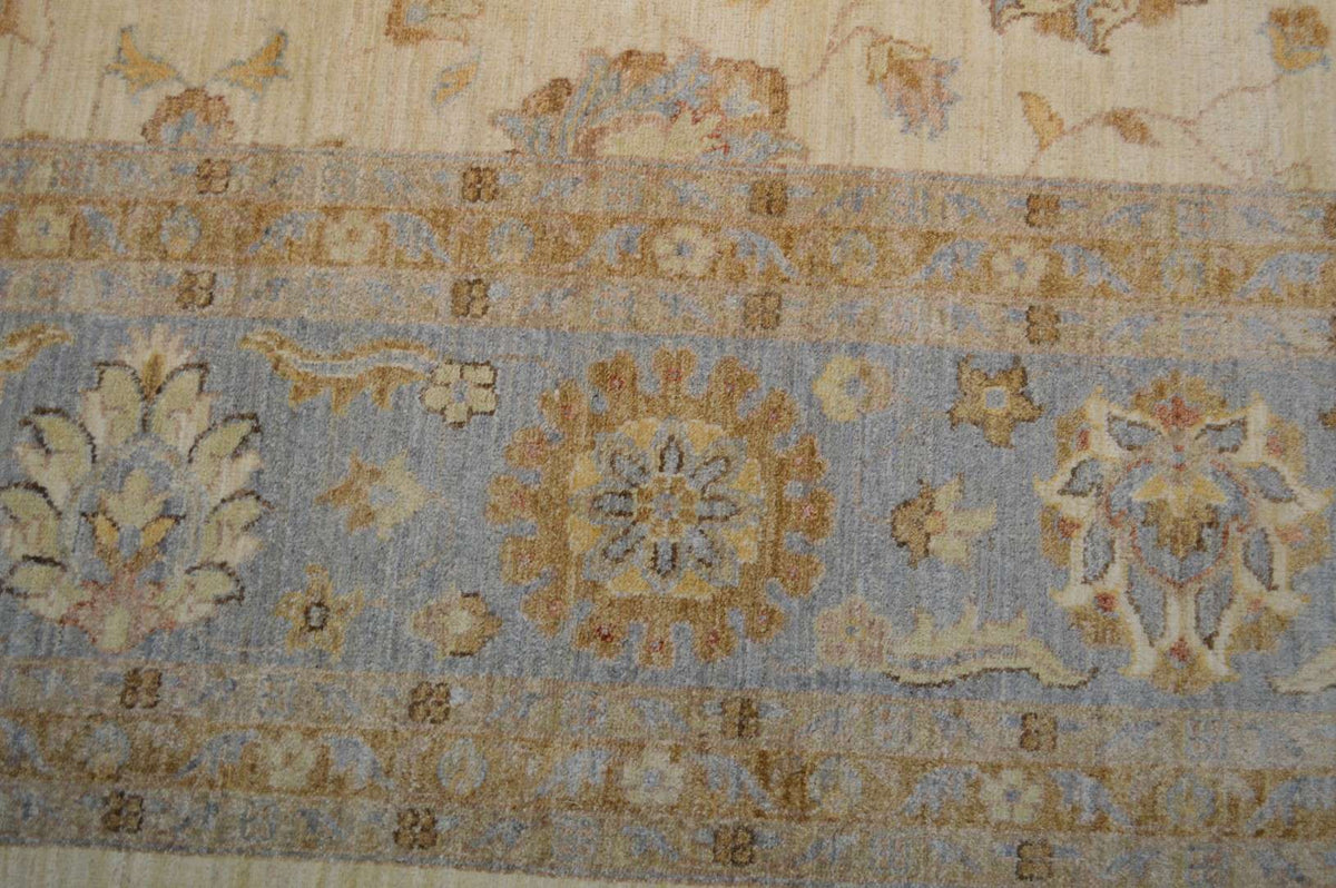 11' 10" x 15' 2" Pakistan Peshawar Rug image 4