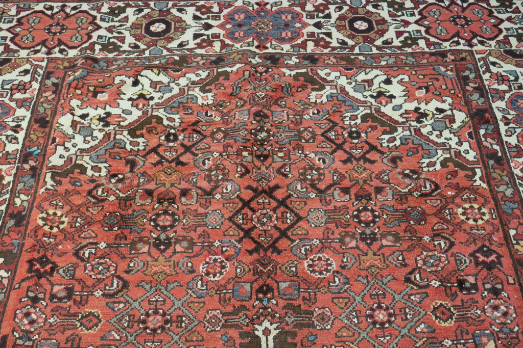 5'7'' x 10'2'' Persian Hamadan Rug image 9