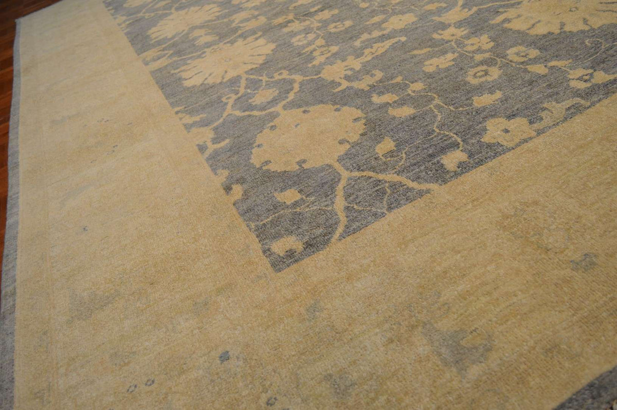 8' 2" x 9' 7" Pakistan Peshawar Rug image 11
