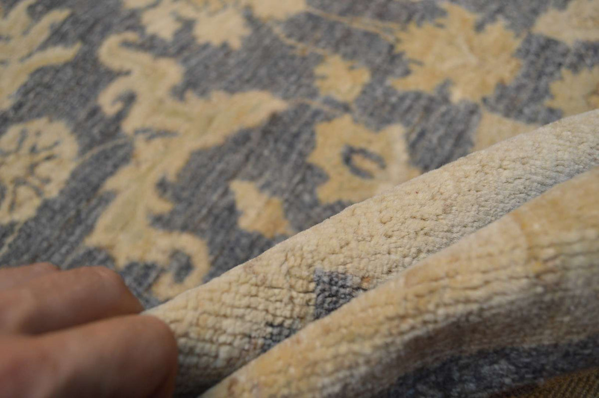 5' 9" x 8' 7" Pakistan Peshawar Rug image 11