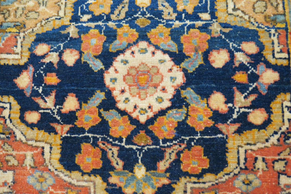 3'9'' x 5'4'' Persian Tabriz Rug image 0