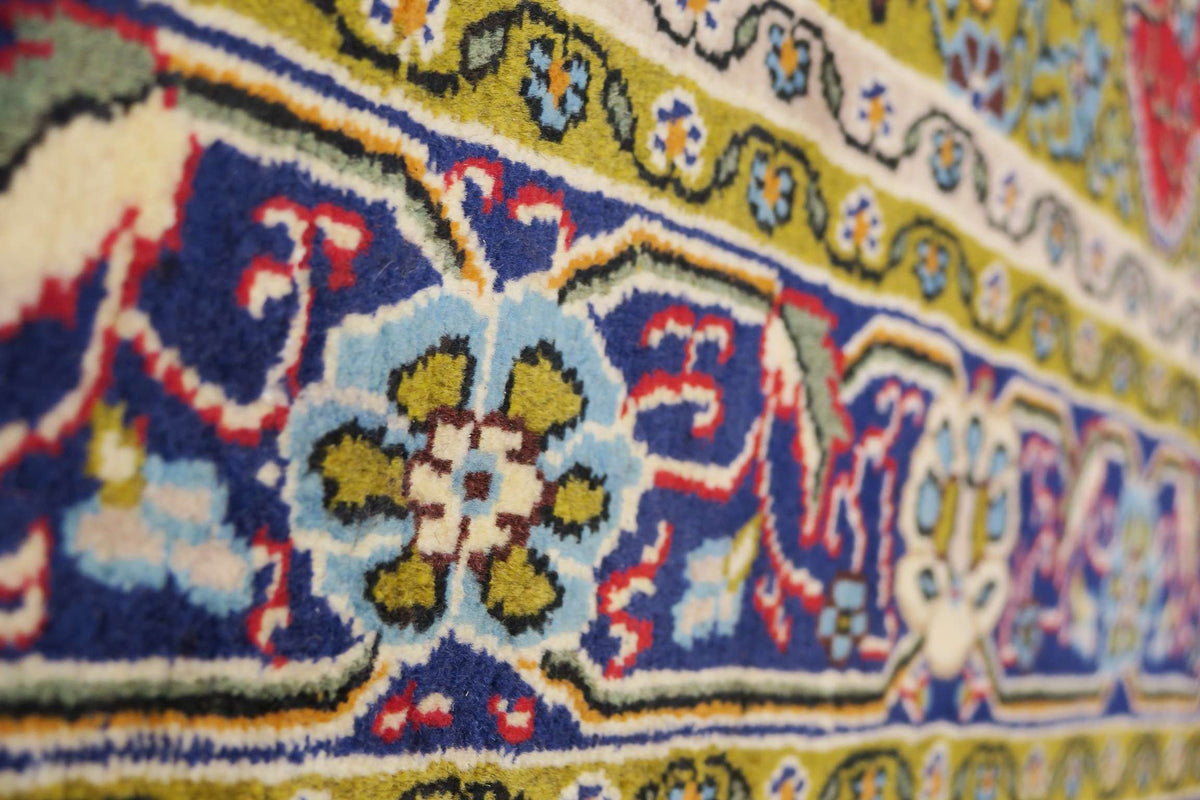 3'5'' x 5'1'' Persian Shahreza Rug image 2