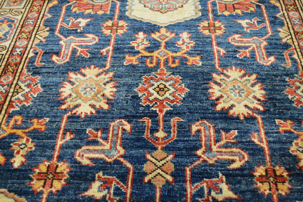 3' 5" x 5' 6" Pakistan Kazak Rug image 3