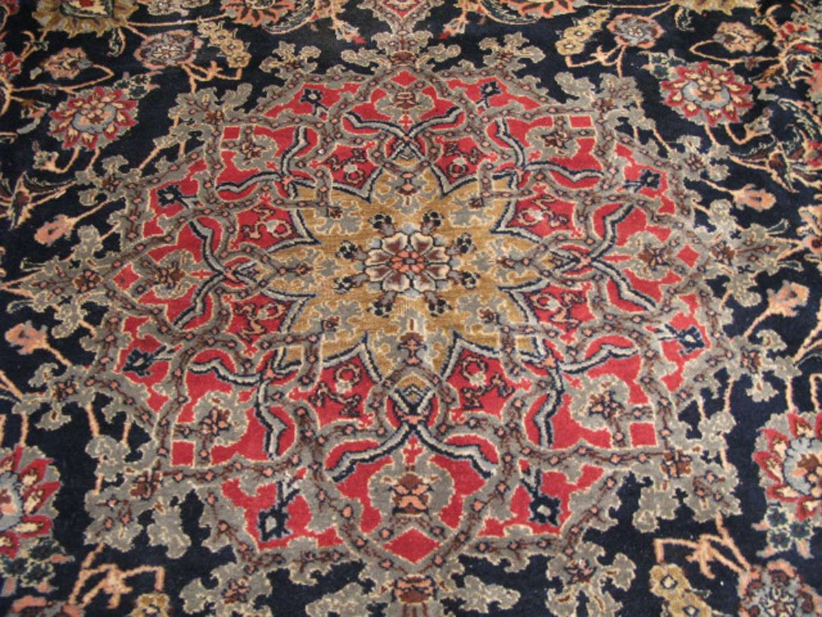 10' 0" x 12' 6" Persian Mehad Rug image 8