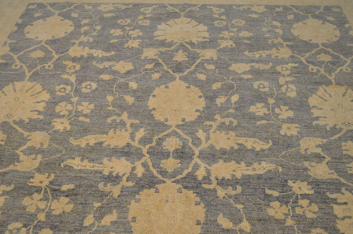 8' 2" x 9' 7" Pakistan Peshawar Rug image 2