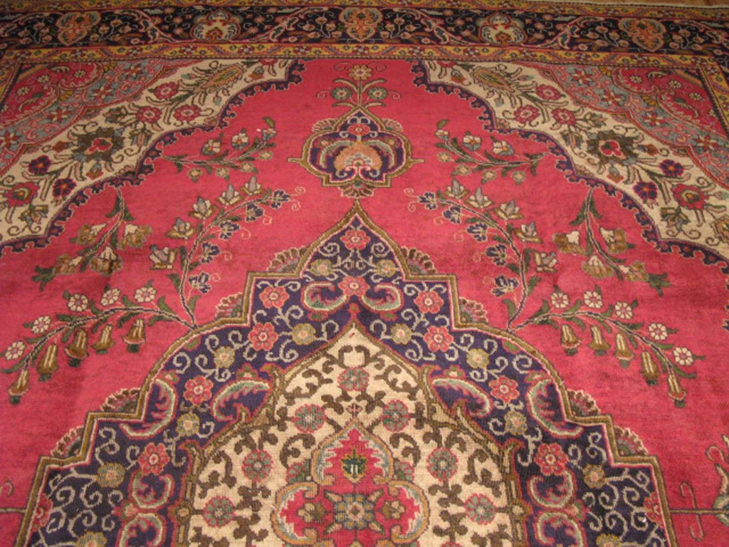 10' 0" x 12' 9" Persian Tebriz Rug image 6