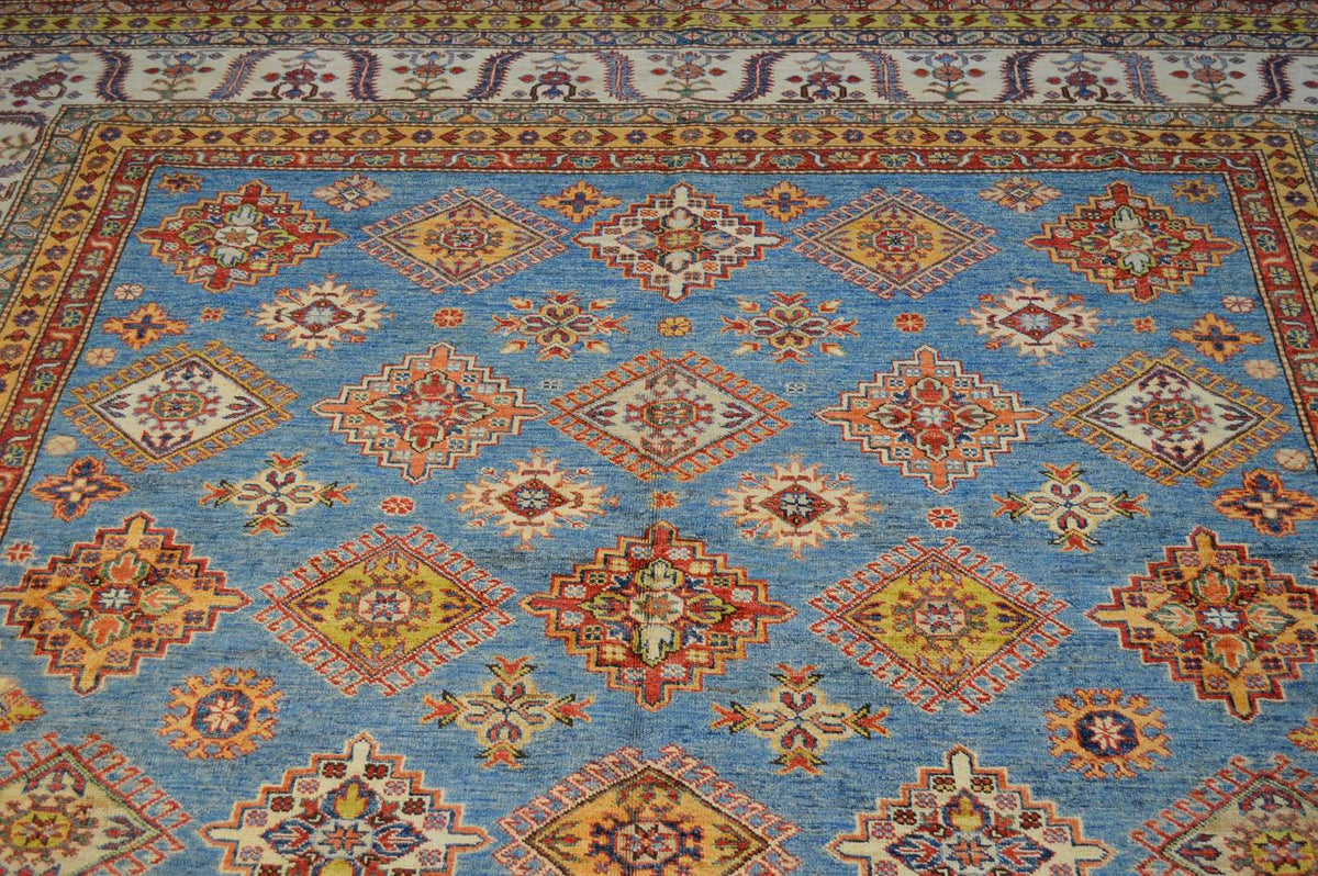 8' 9" x 12' 0" Pakistan Kazak Rug image 5