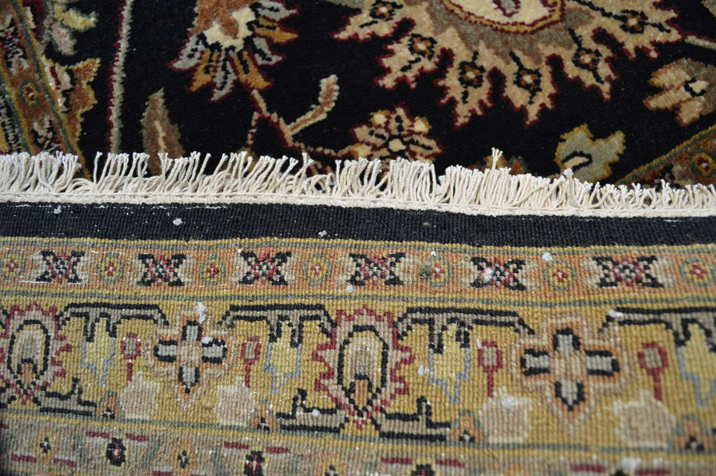 8' 0" x 10' 0" India Agra Rug image 12