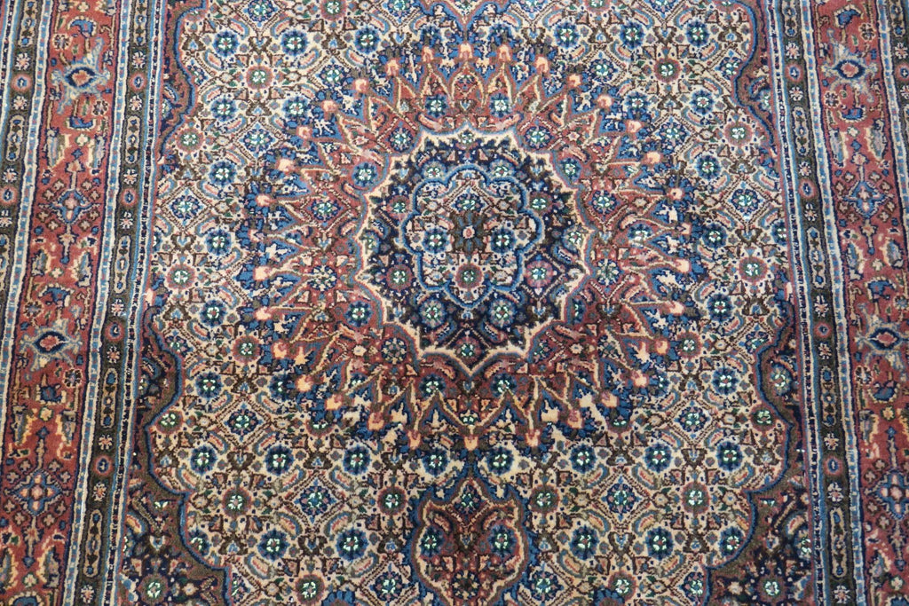 3'4'' x 5'1'' Persian Moud Rug image 4