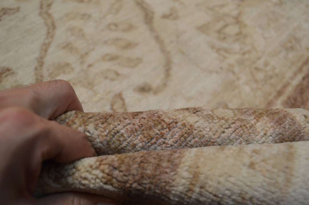 8' 0" x 9' 7" Pakistan Peshawar Rug image 11