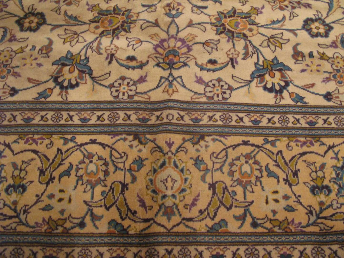 7' 0" x 10' 1" Persian Kashan Rug image 4