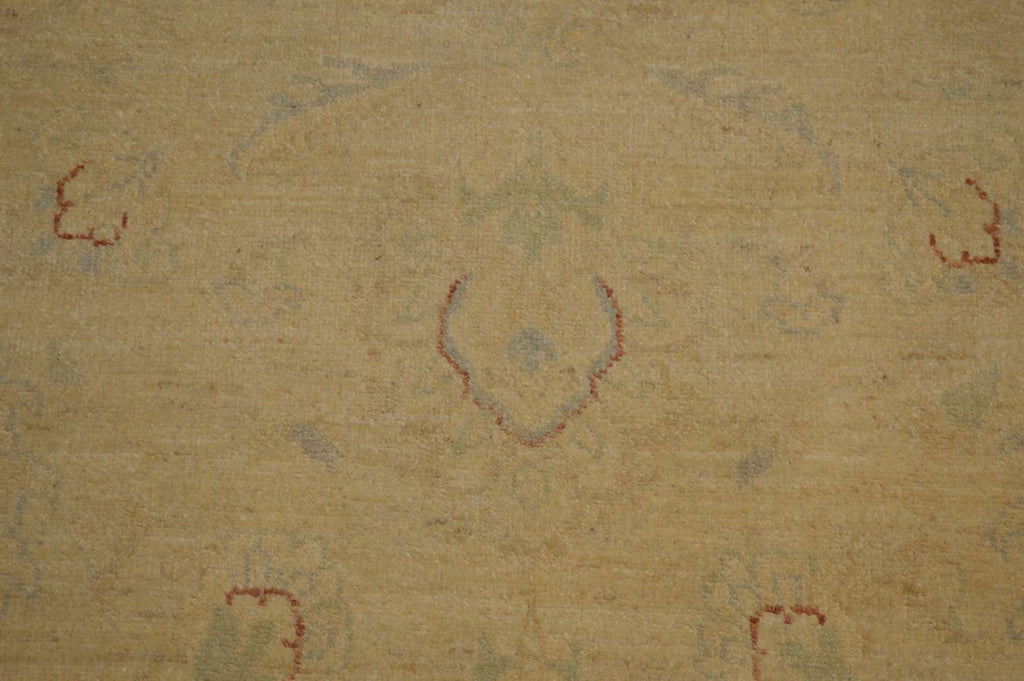 3' 10" x 5' 8" Pakistan Peshawar Rug image 7