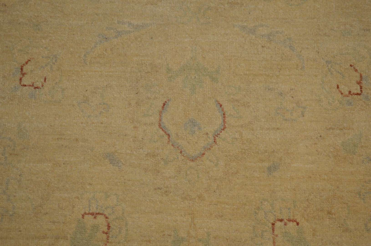 3' 10" x 5' 8" Pakistan Peshawar Rug image 7