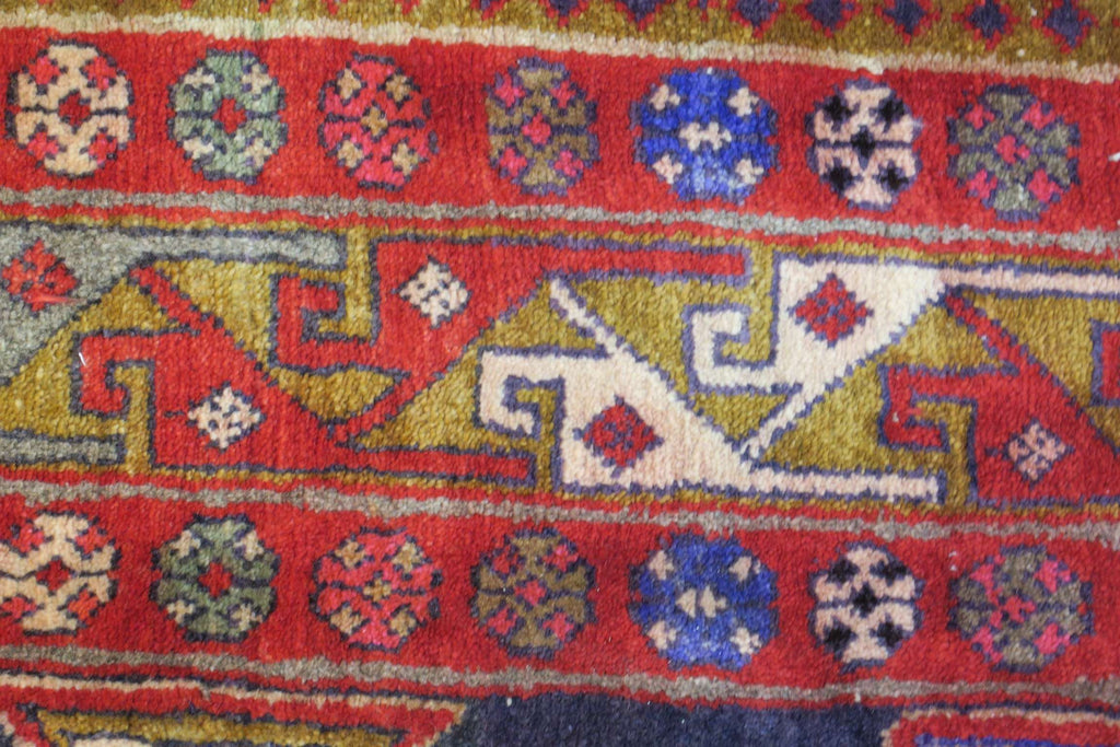 4'3'' x 11'2'' Persian Ardabil Rug image 7