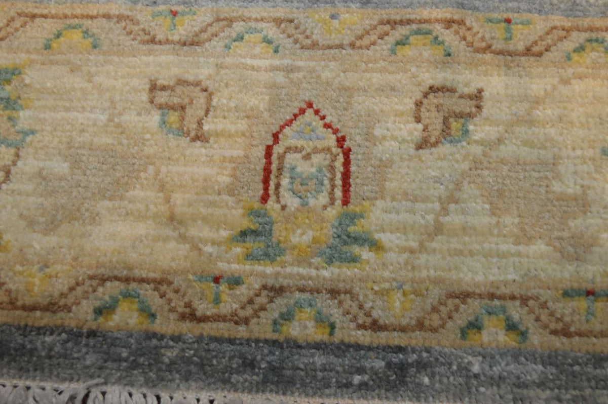 3' 0" x 5' 2" Pakistan Peshawar Rug image 5