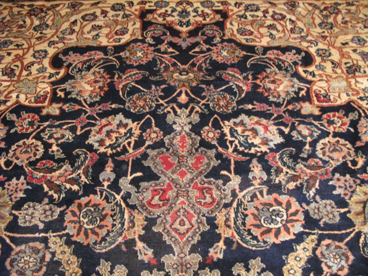 10' 0" x 12' 6" Persian Mehad Rug image 3
