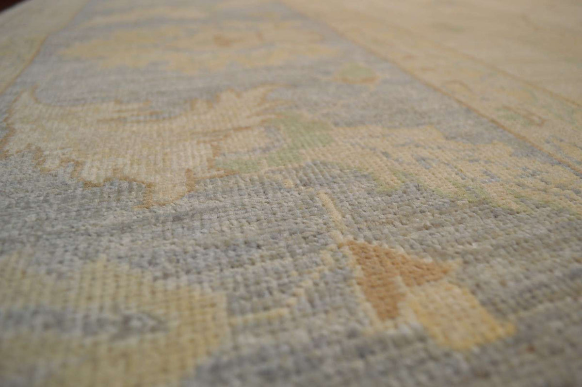 9' 2" x 11' 9" Pakistan Peshawar Rug image 3
