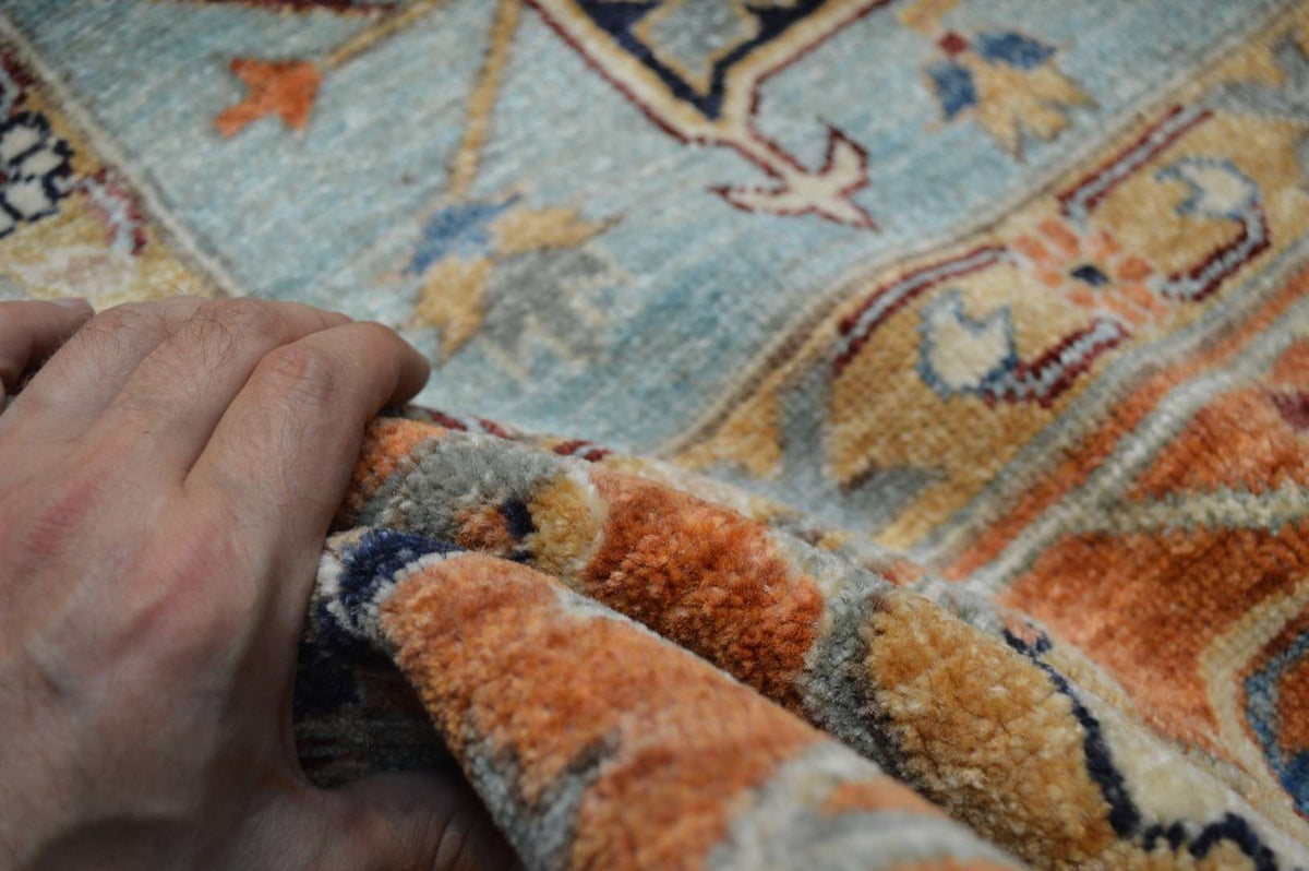 8' 2" x 9' 10" Pakistan Serapi Rug image 11