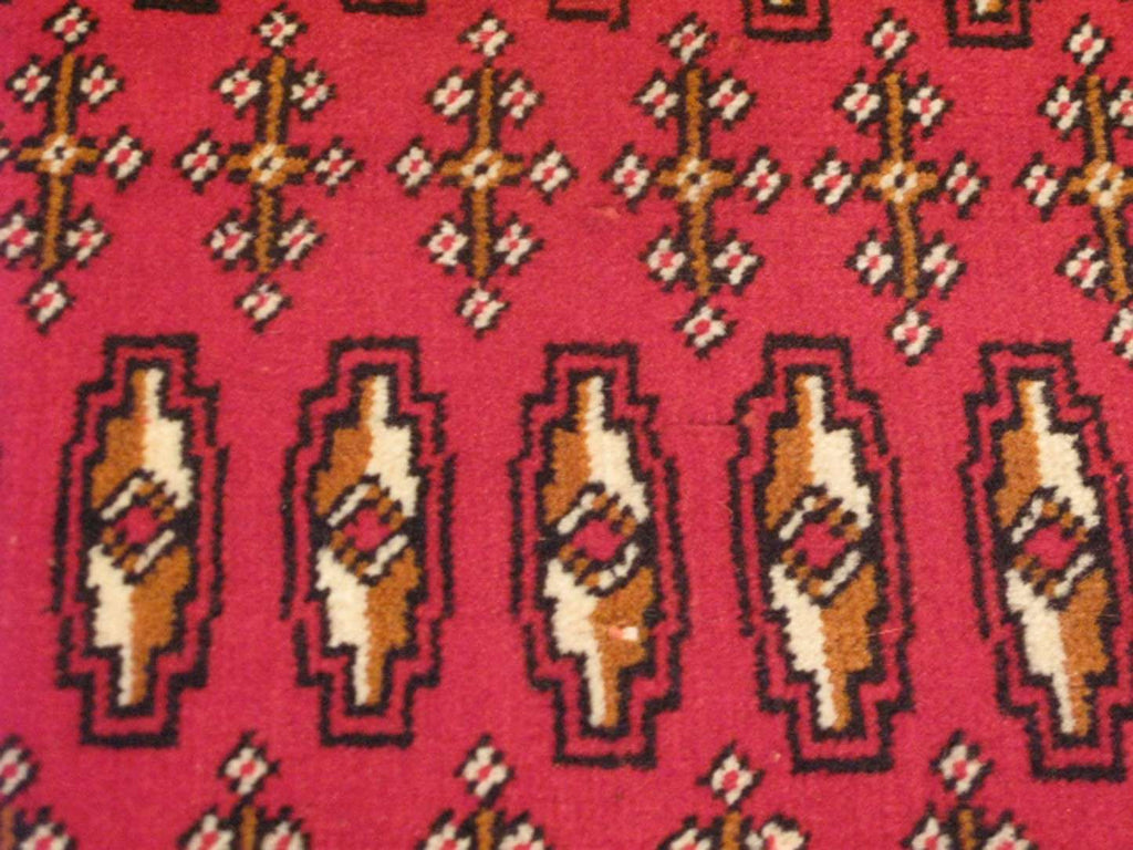 1' 8" x 3' 5" Persian Turkmen Rug image 7