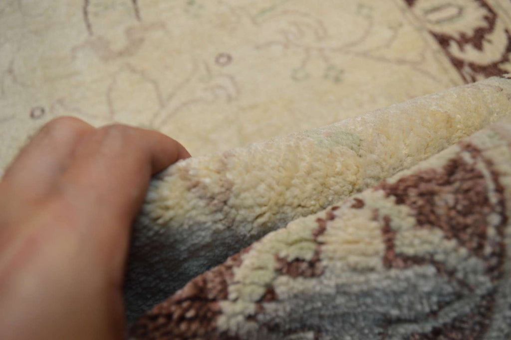 3' 0" x 4' 10" Pakistan Peshawar Rug image 10