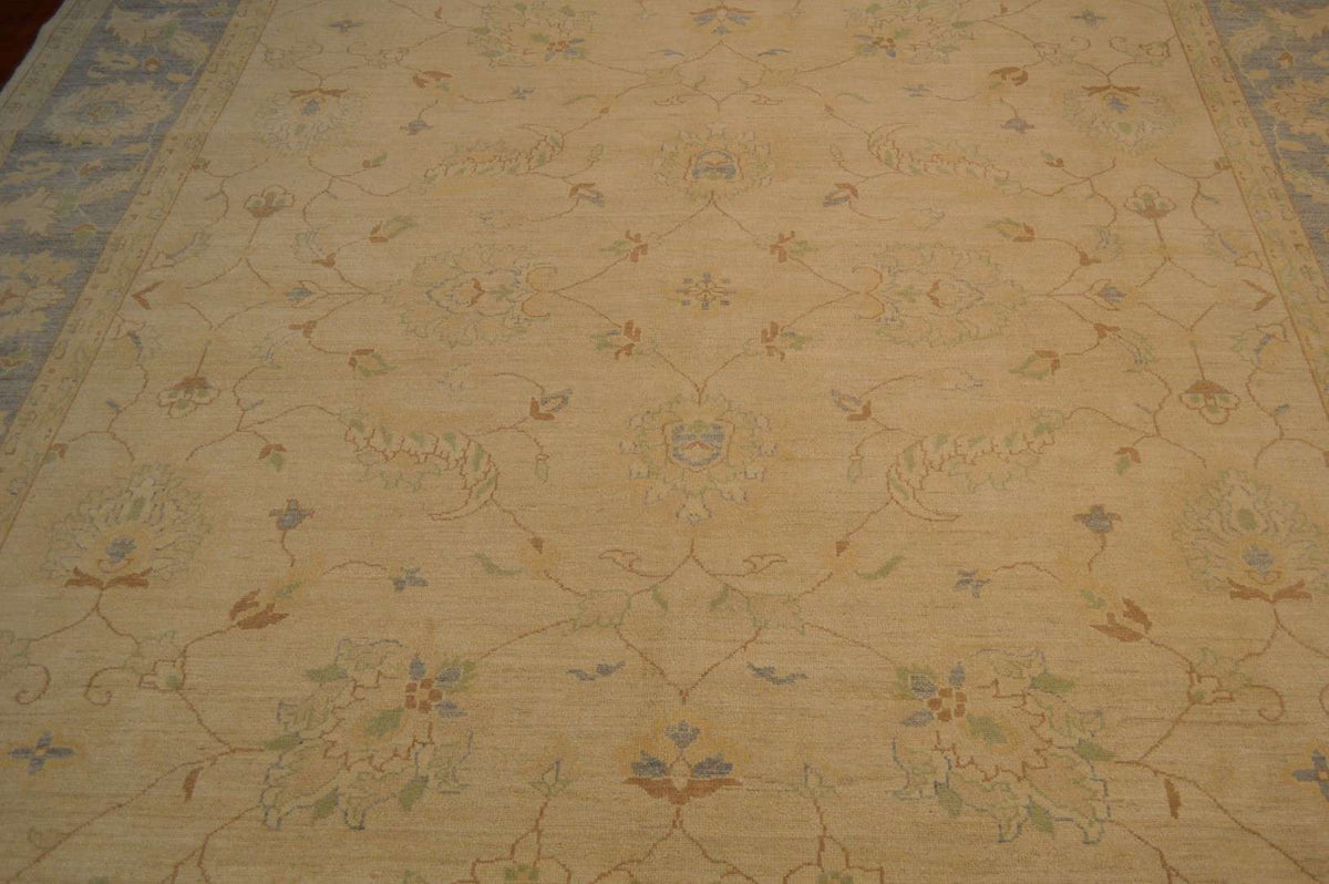9' 2" x 11' 9" Pakistan Peshawar Rug image 8