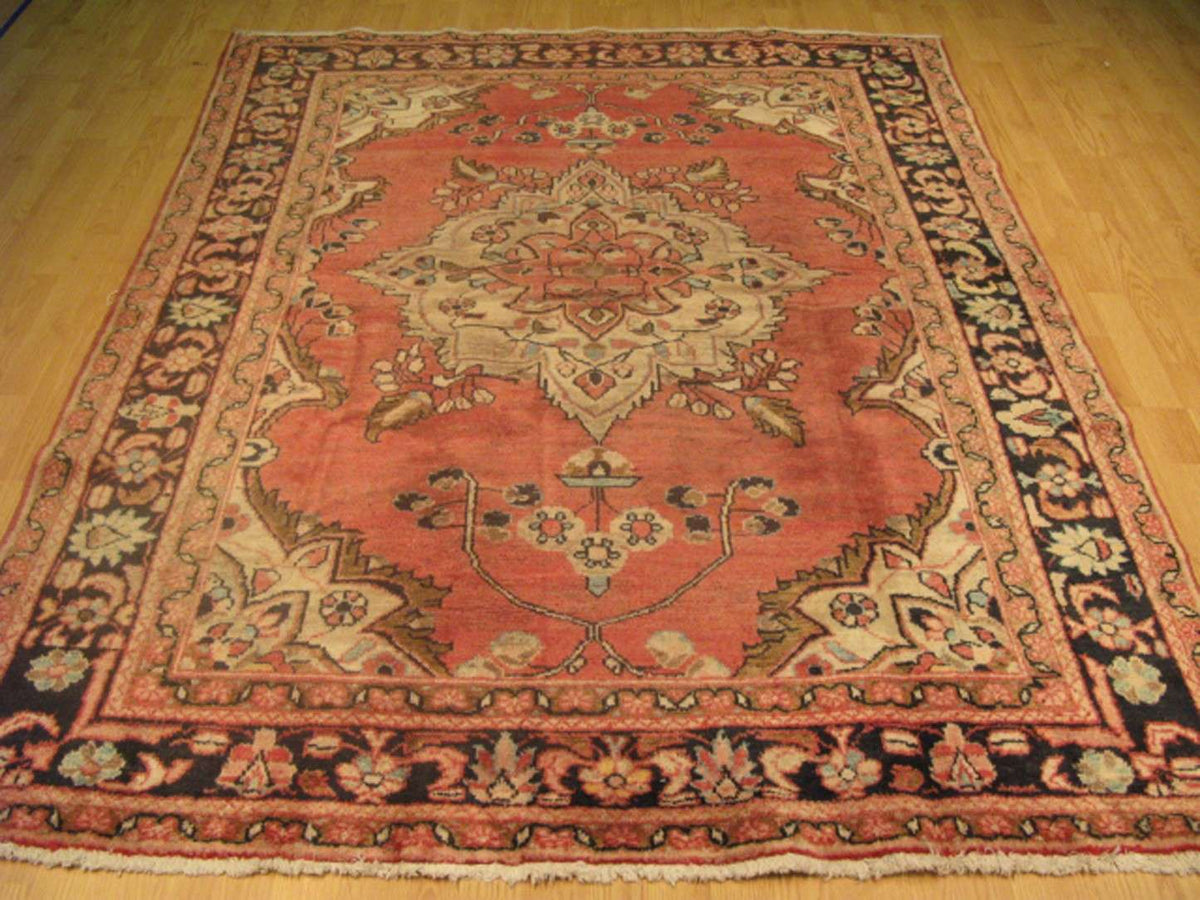 5' 2" x 6' 8" Persian Lilihan Rug image 3