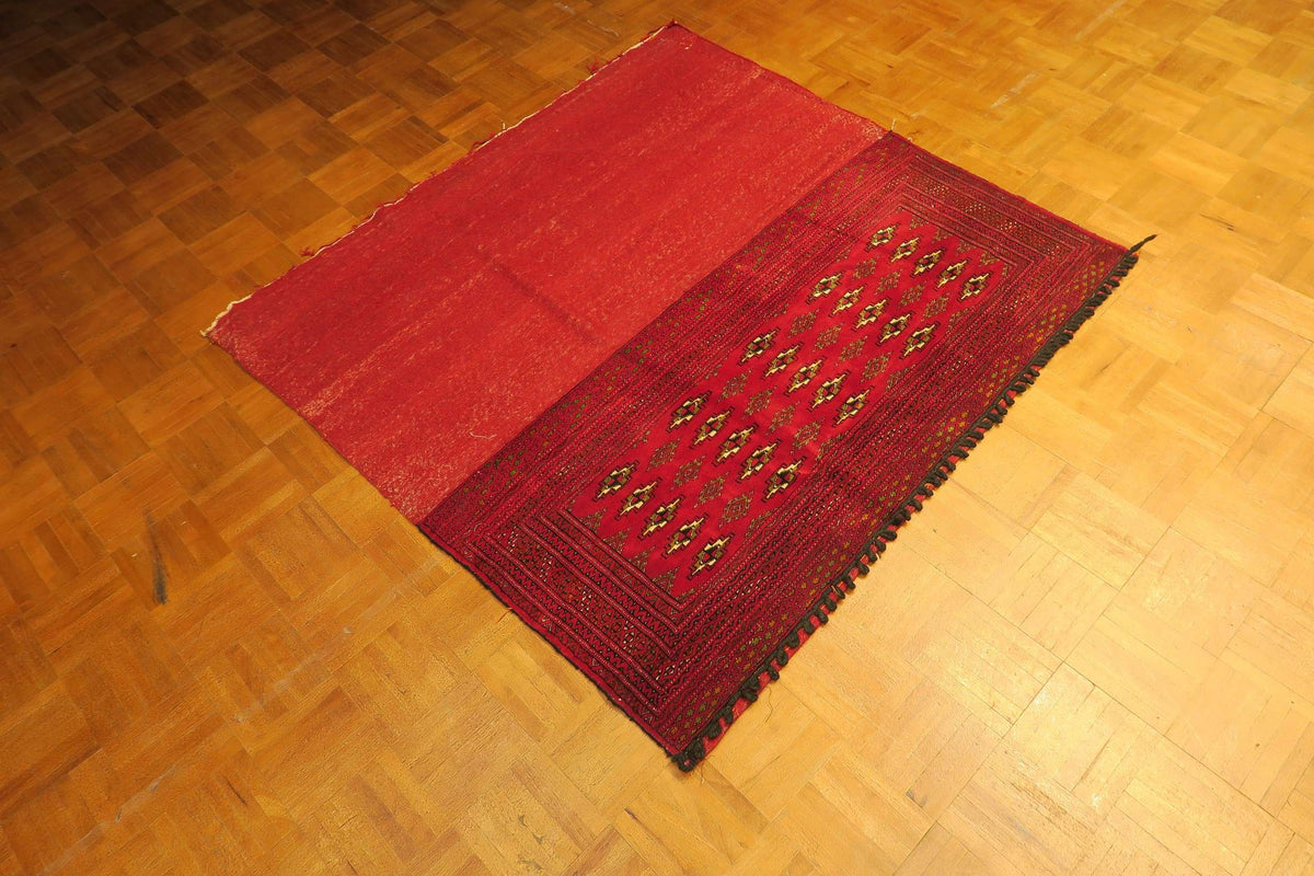 1'9'' x 4'3'' Persian Turkeman Rug image 2