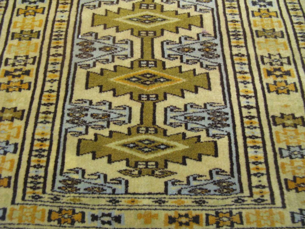 1' 8" x 2' 2" Persian Turkmen Rug image 10