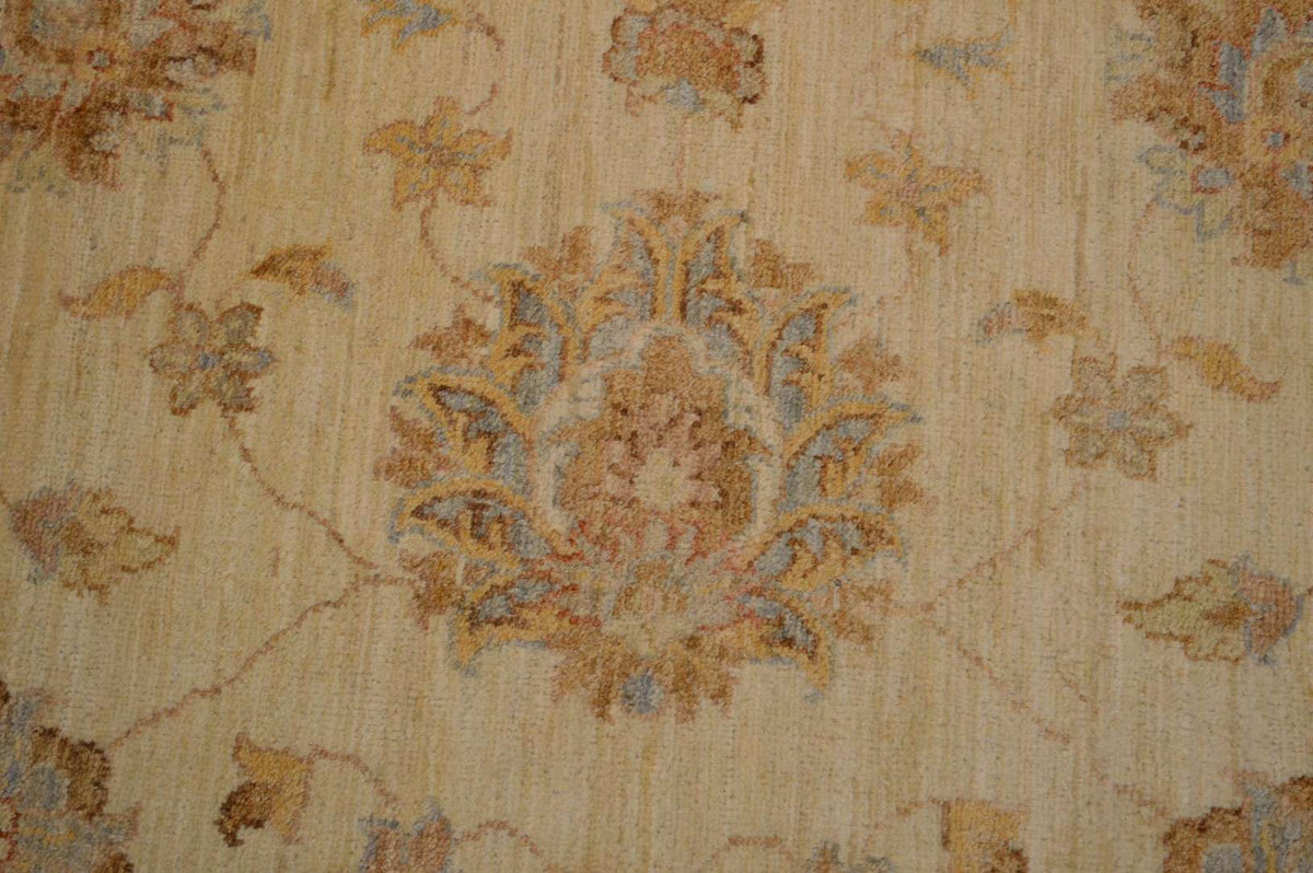 11' 10" x 15' 2" Pakistan Peshawar Rug image 7