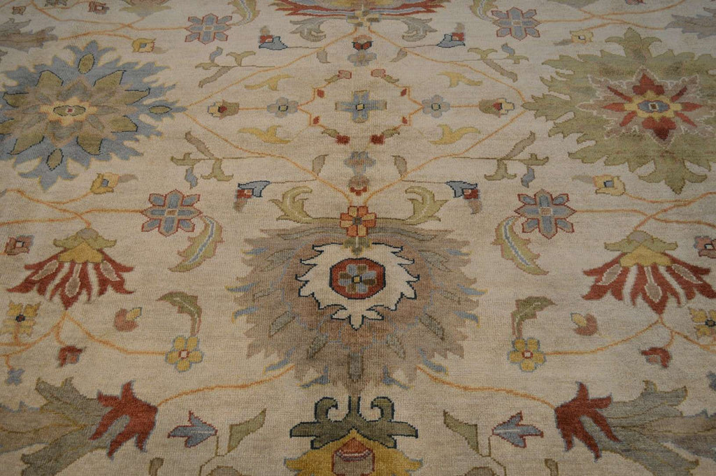 10' 0" x 13' 10" India Mahal Rug image 9