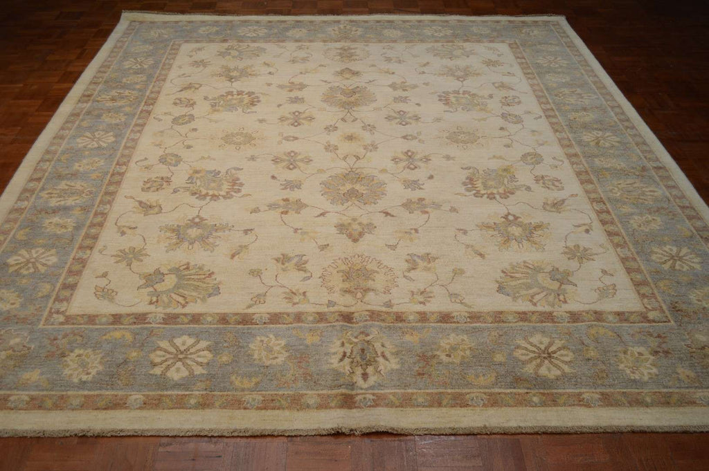 8' 4" x 9' 10" Pakistan Peshawar Rug image 1
