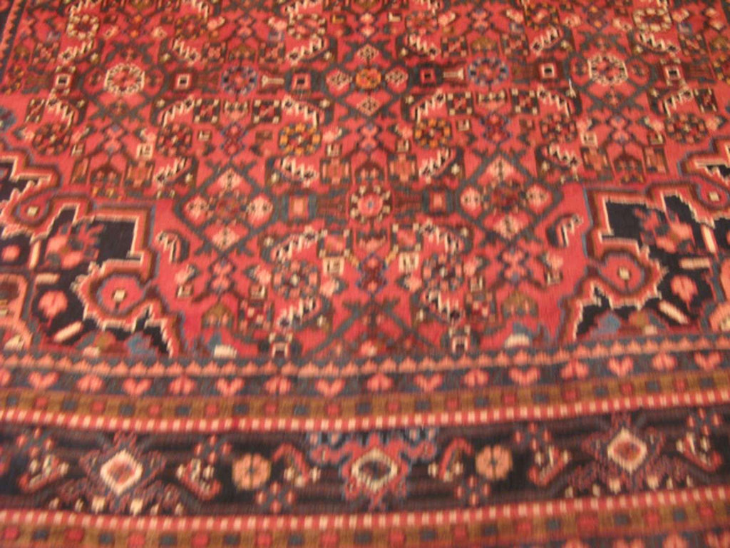 5' 0" x 9' 1" Persian Hosseinabad Rug image 5