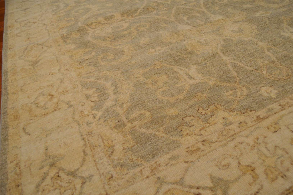 5' 0" x 6' 8" Pakistan Peshawar Rug image 8