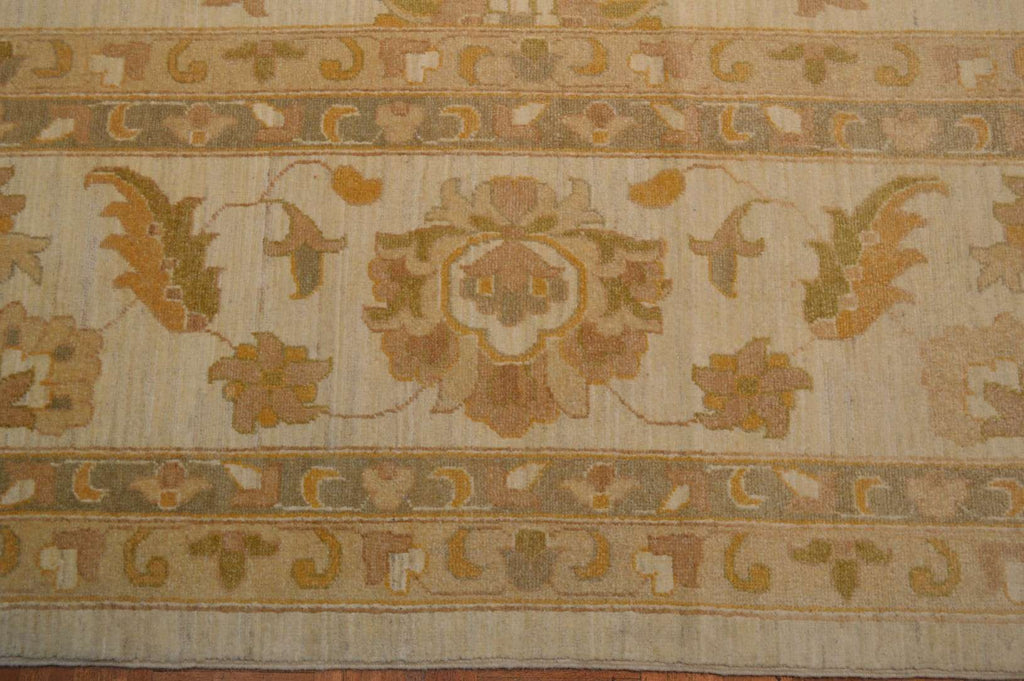 12' 0" x 17' 6" Pakistan Peshawar Rug image 9
