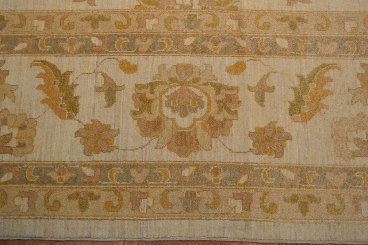 12' 0" x 17' 6" Pakistan Peshawar Rug image 9