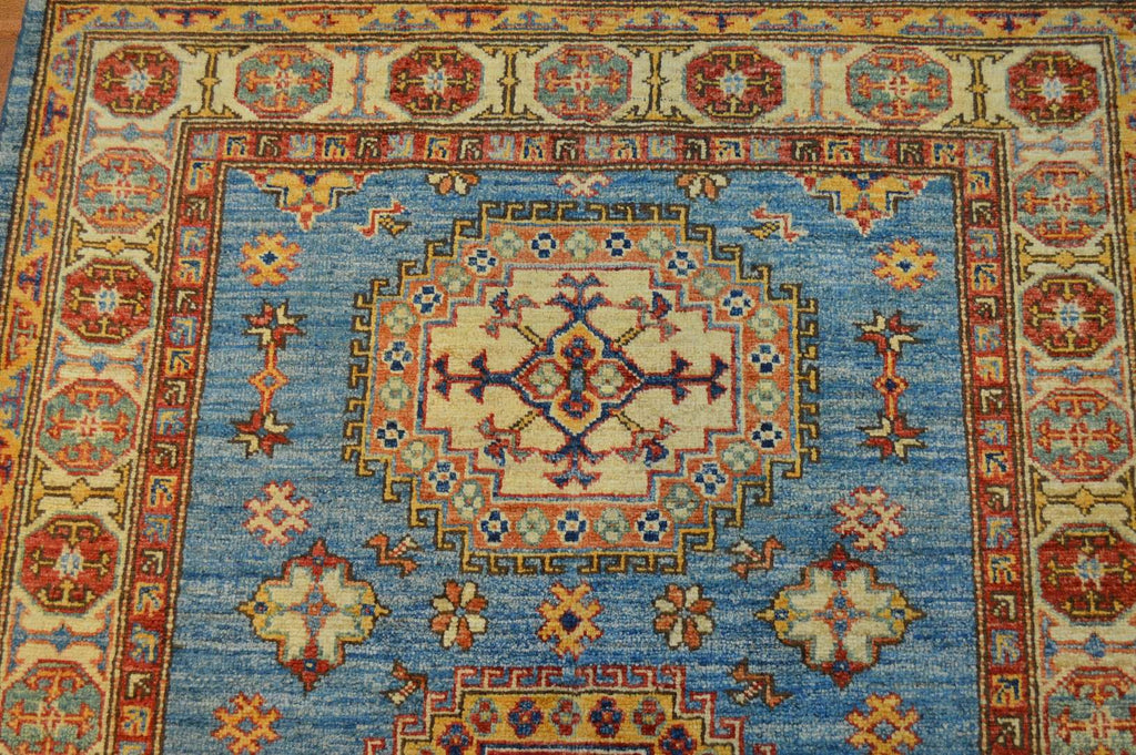 3' 5" x 5' 2" Pakistan Kazak Rug image 7