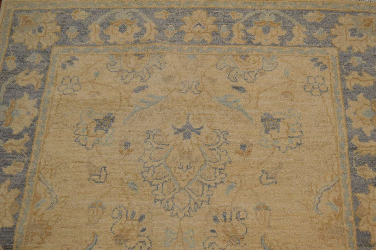 3' 9" x 6' 1" Pakistan Peshawar Rug image 6