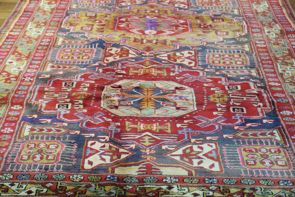 4'3'' x 11'2'' Persian Ardabil Rug image 4