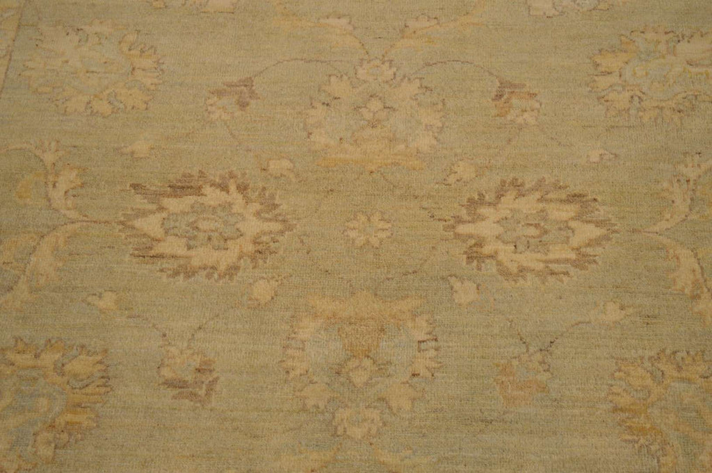 5' 1" x 6' 9" Pakistan Peshawar Rug image 3