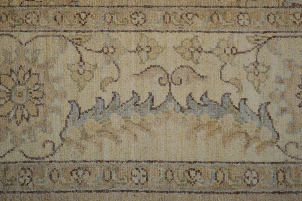 8' 1" x 9' 10" Pakistan Peshawar Rug image 4