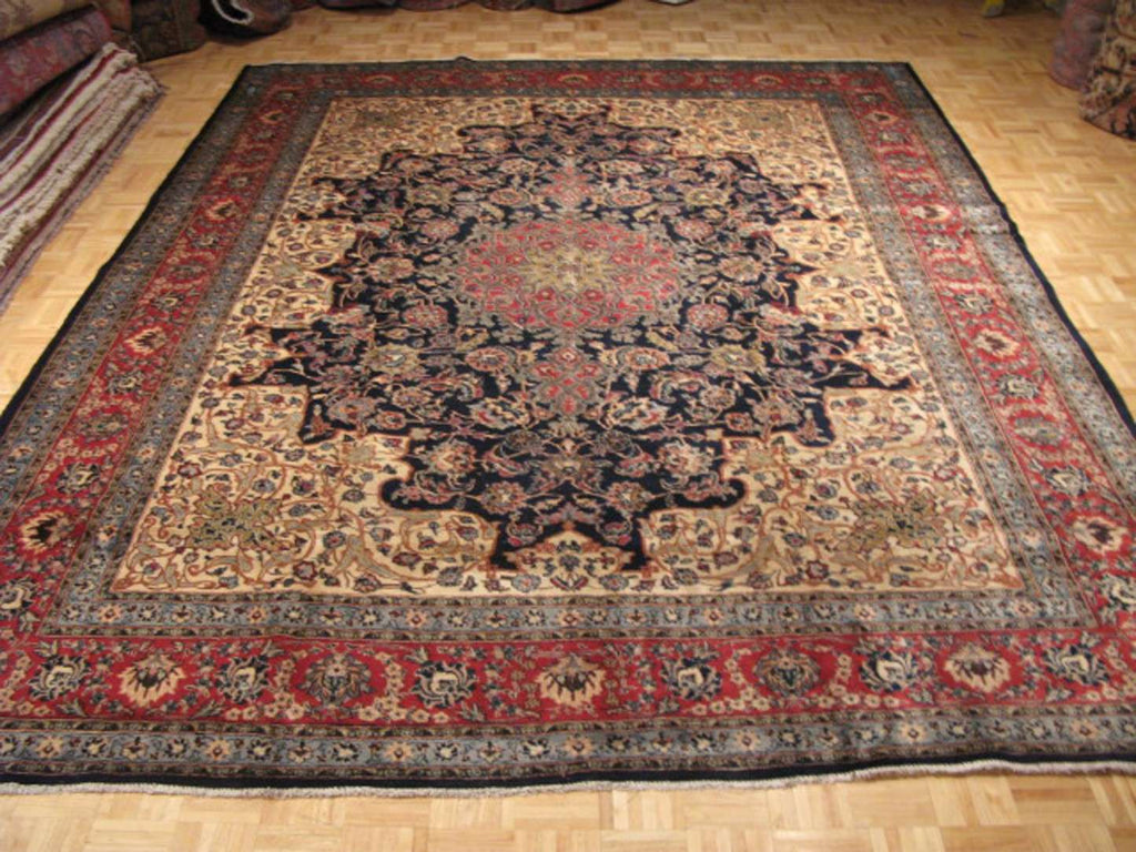 10' 0" x 12' 6" Persian Mehad Rug image 1