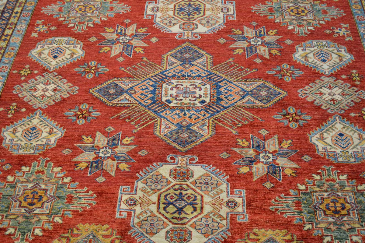 9' 0" x 11' 3" Pakistan Kazak Rug image 4