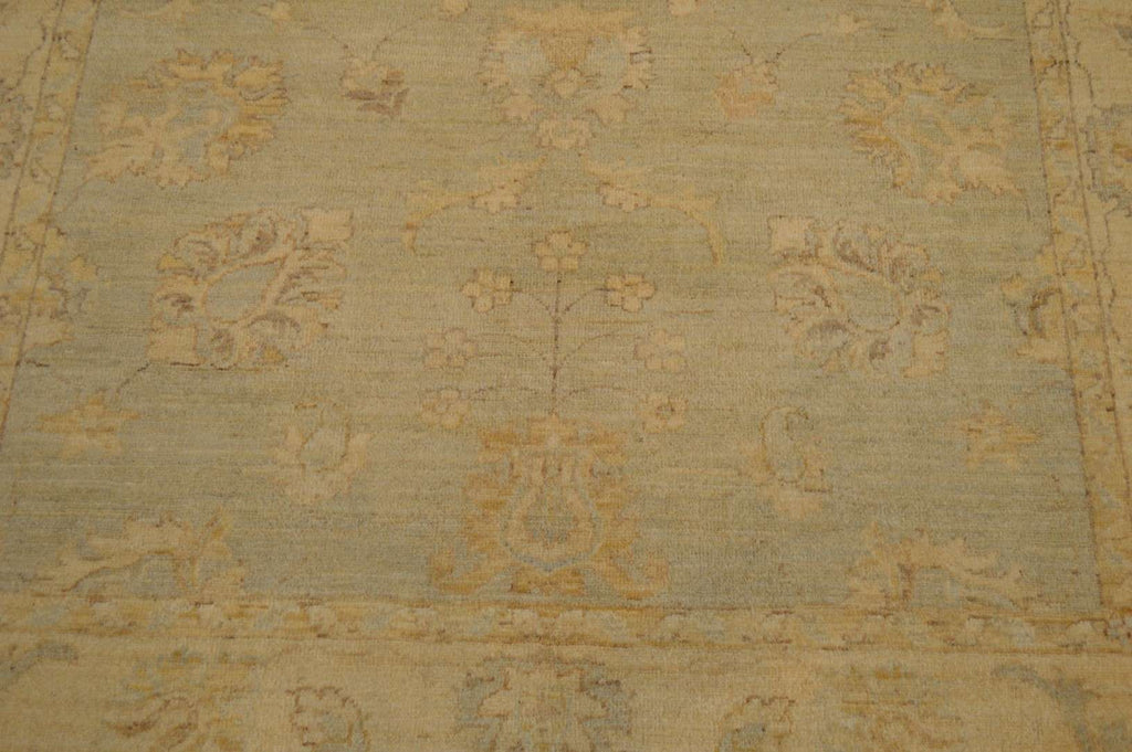5' 1" x 6' 9" Pakistan Peshawar Rug image 5