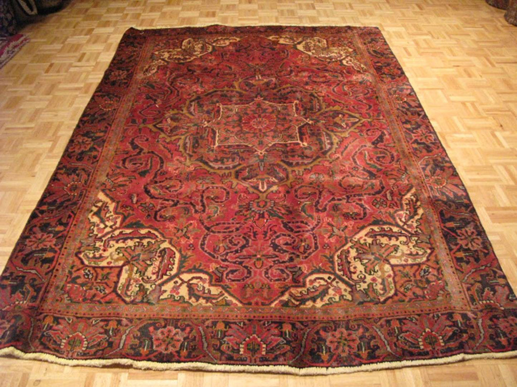 6' 2" x 9' 3" Persian Gorovan Rug image 1