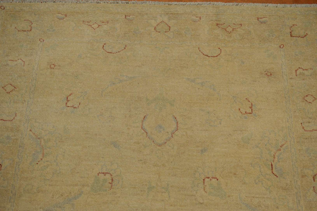 3' 10" x 5' 8" Pakistan Peshawar Rug image 5