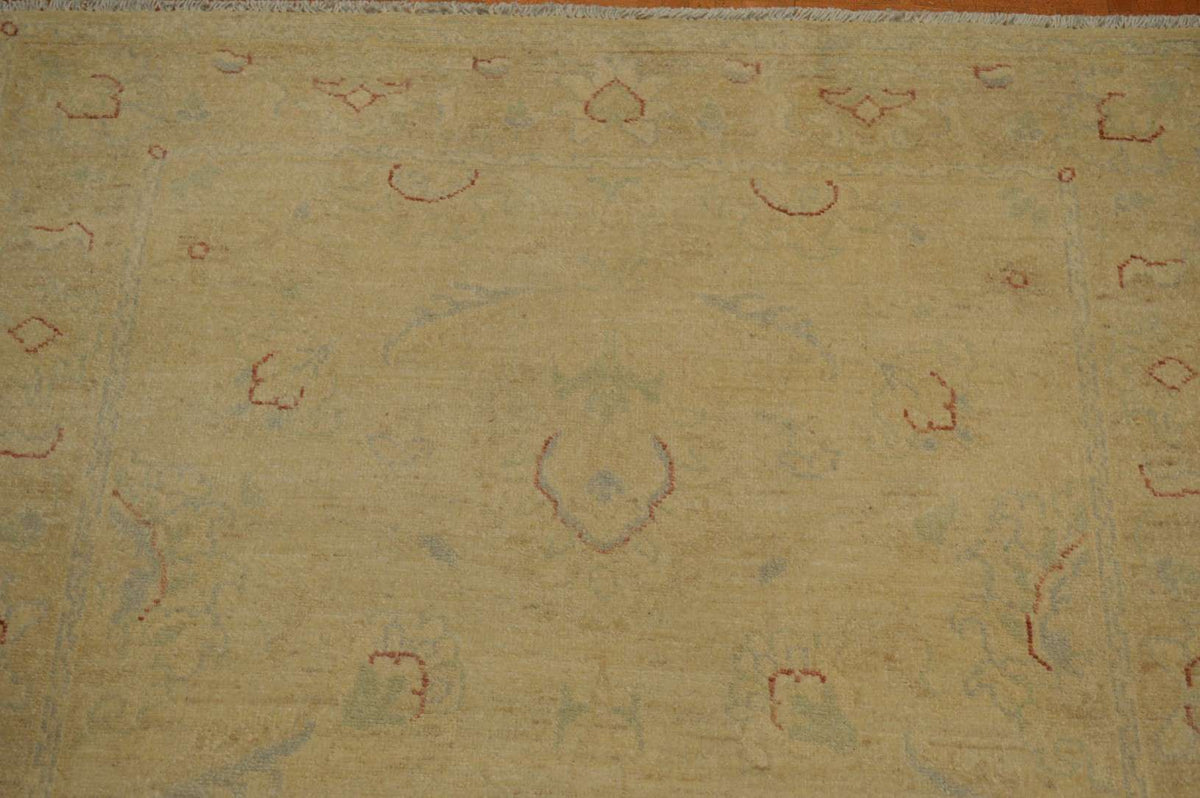 3' 10" x 5' 8" Pakistan Peshawar Rug image 5