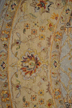7' 8" x 8' 0" India Sultanabad Round Rug image 9