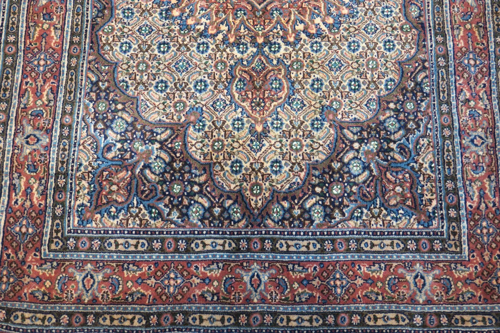 3'4'' x 5'1'' Persian Moud Rug image 7