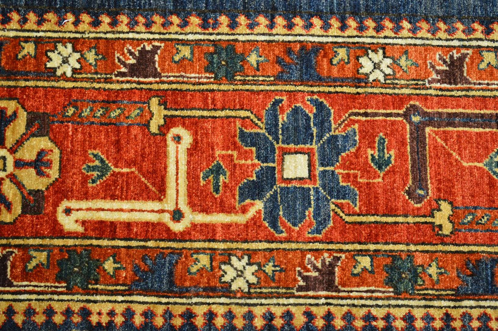 10' 1" x 13' 8" Pakistan Chobi Rug image 10